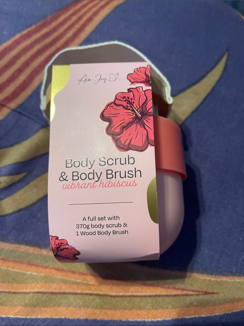 Vibrant Hibiscus Body Scrub & Brush Set - Pink